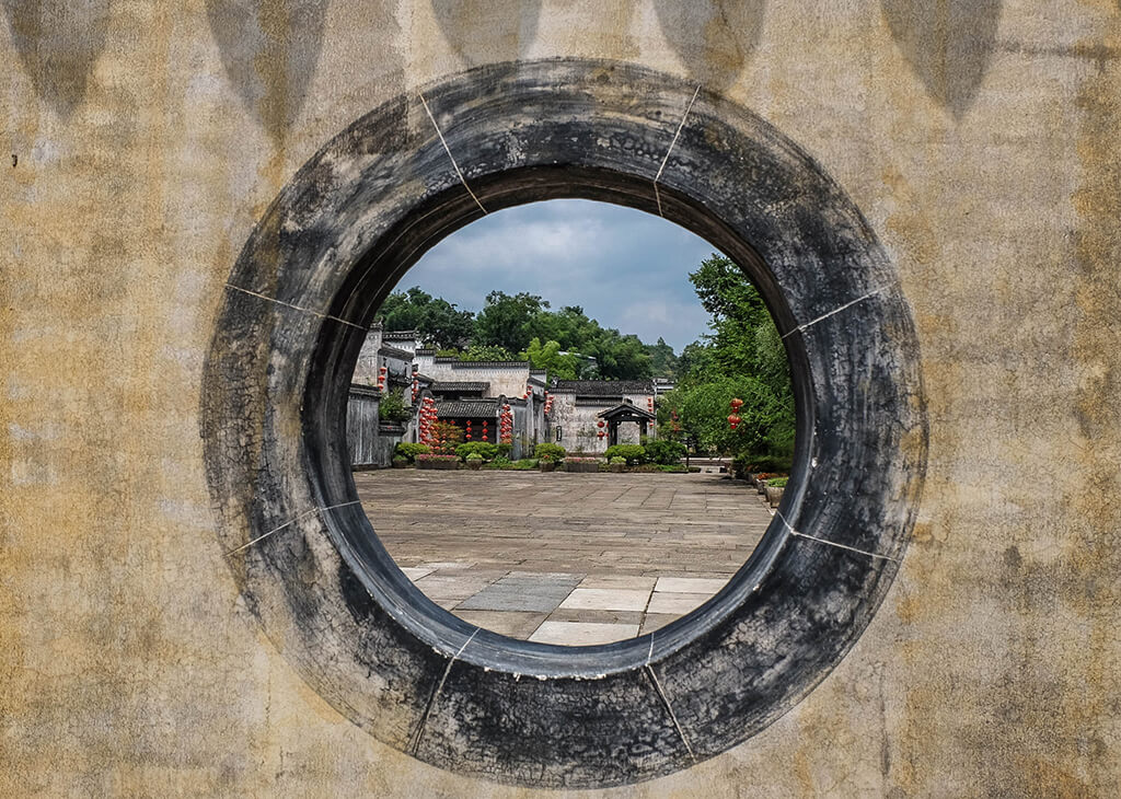 Chengkan bagua village Anhui China_Architecture on the Road