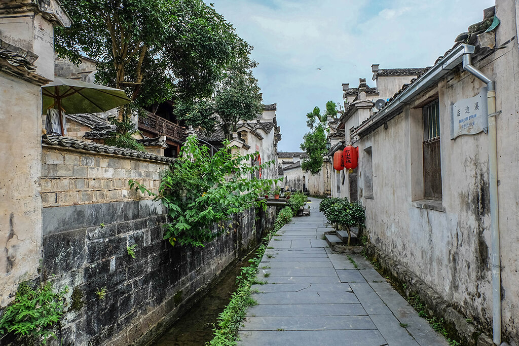 Xidi village, UNESCO Anhui, China_Architecture on the Road