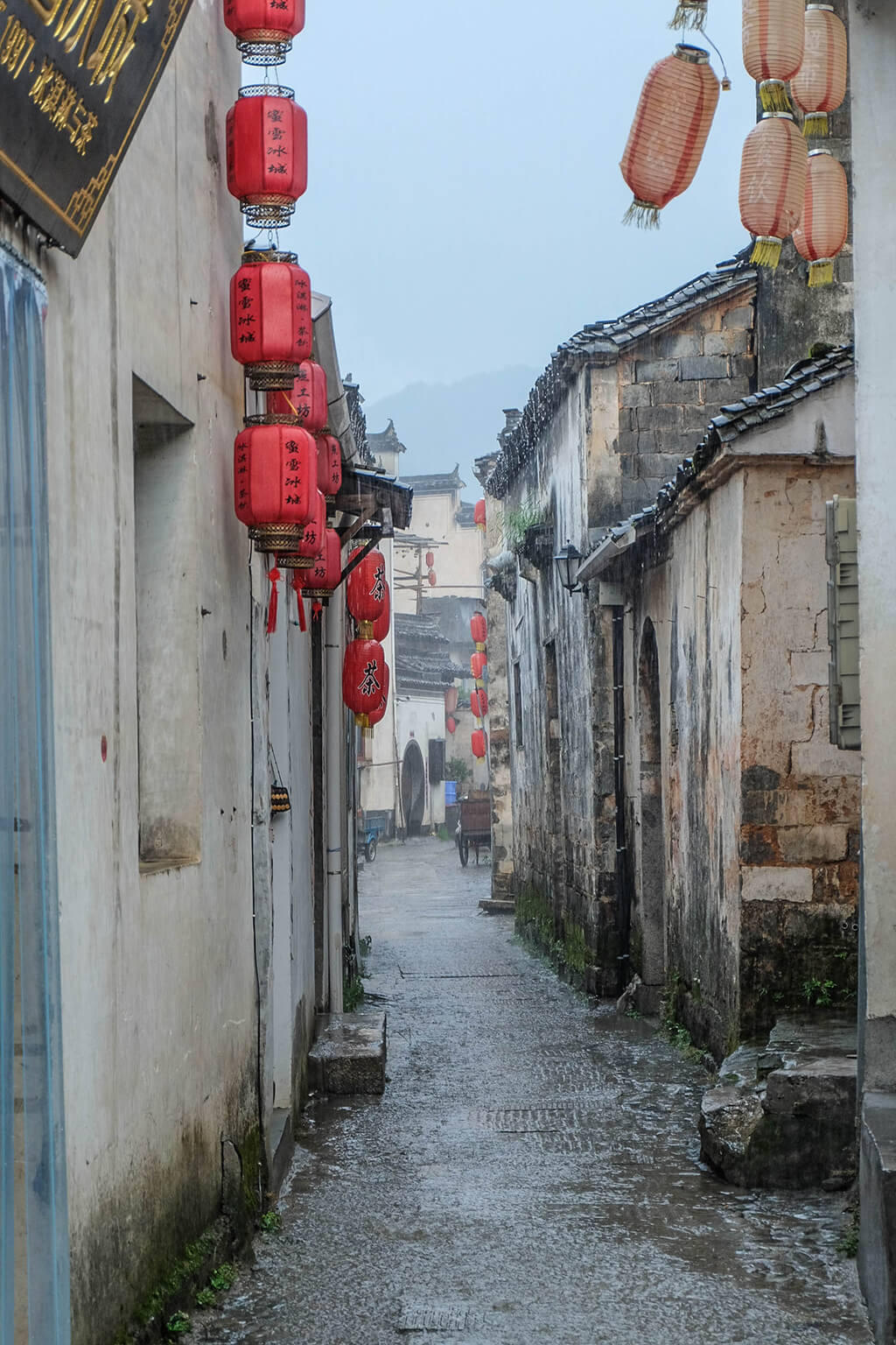 Hongcun Anhui China_Architecture on the Road