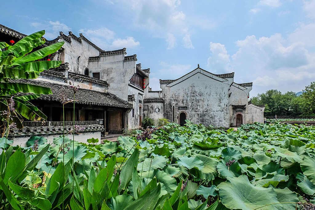 Chengkan bagua village Anhui China_Architecture on the Road
