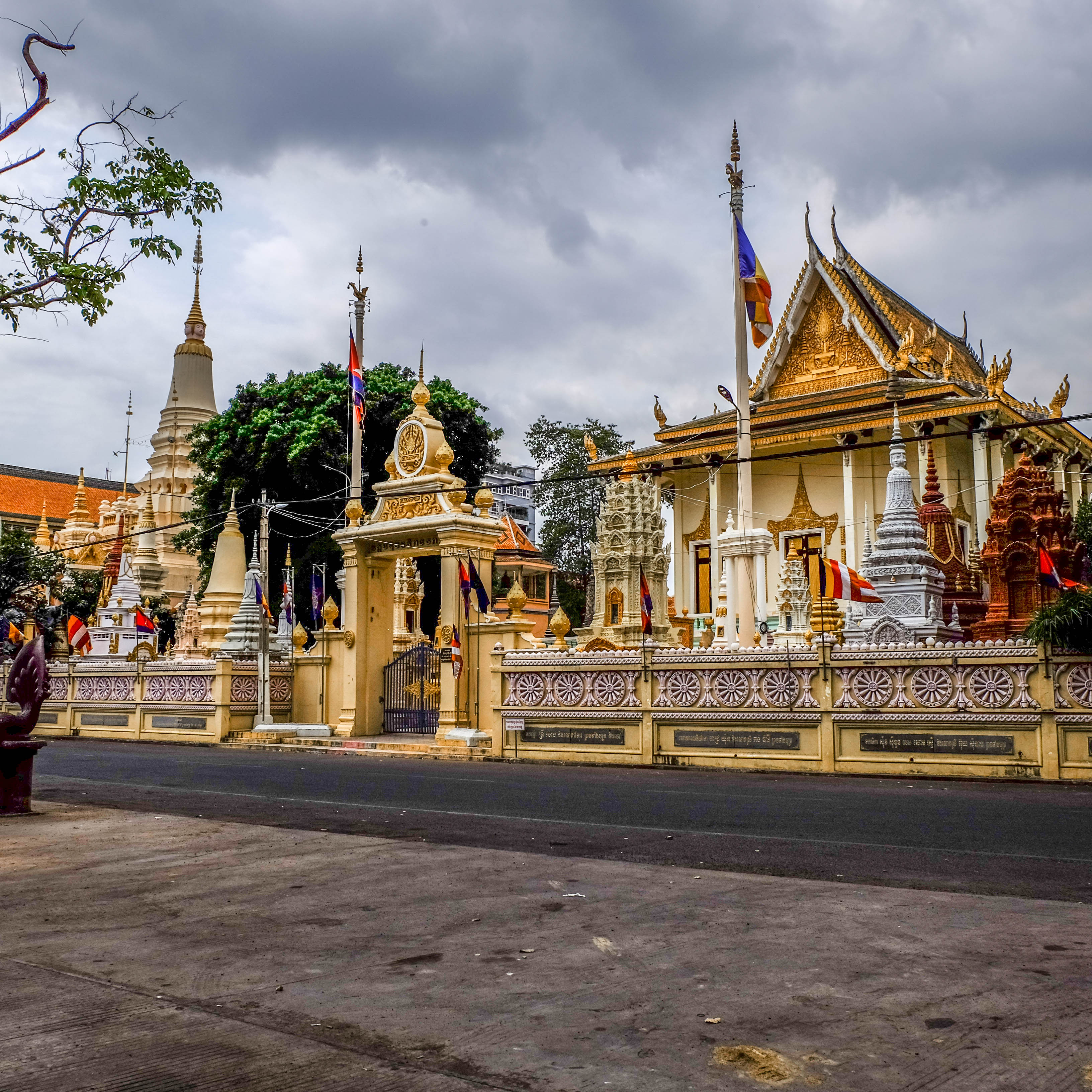 Phnom Penh Architecture - Wat Bokum Temple