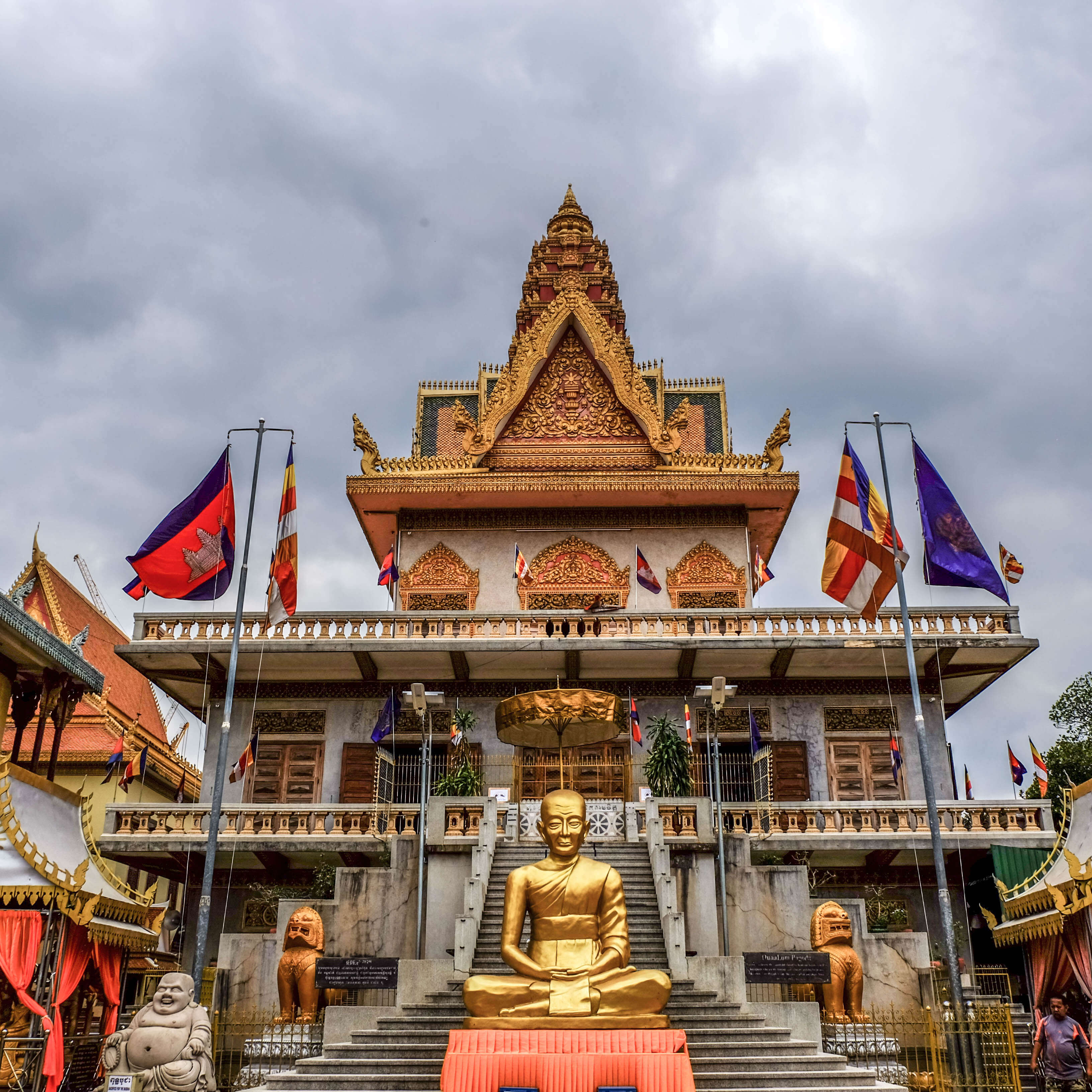 Phnom Penh Architecture - Wat Ounalom Temple