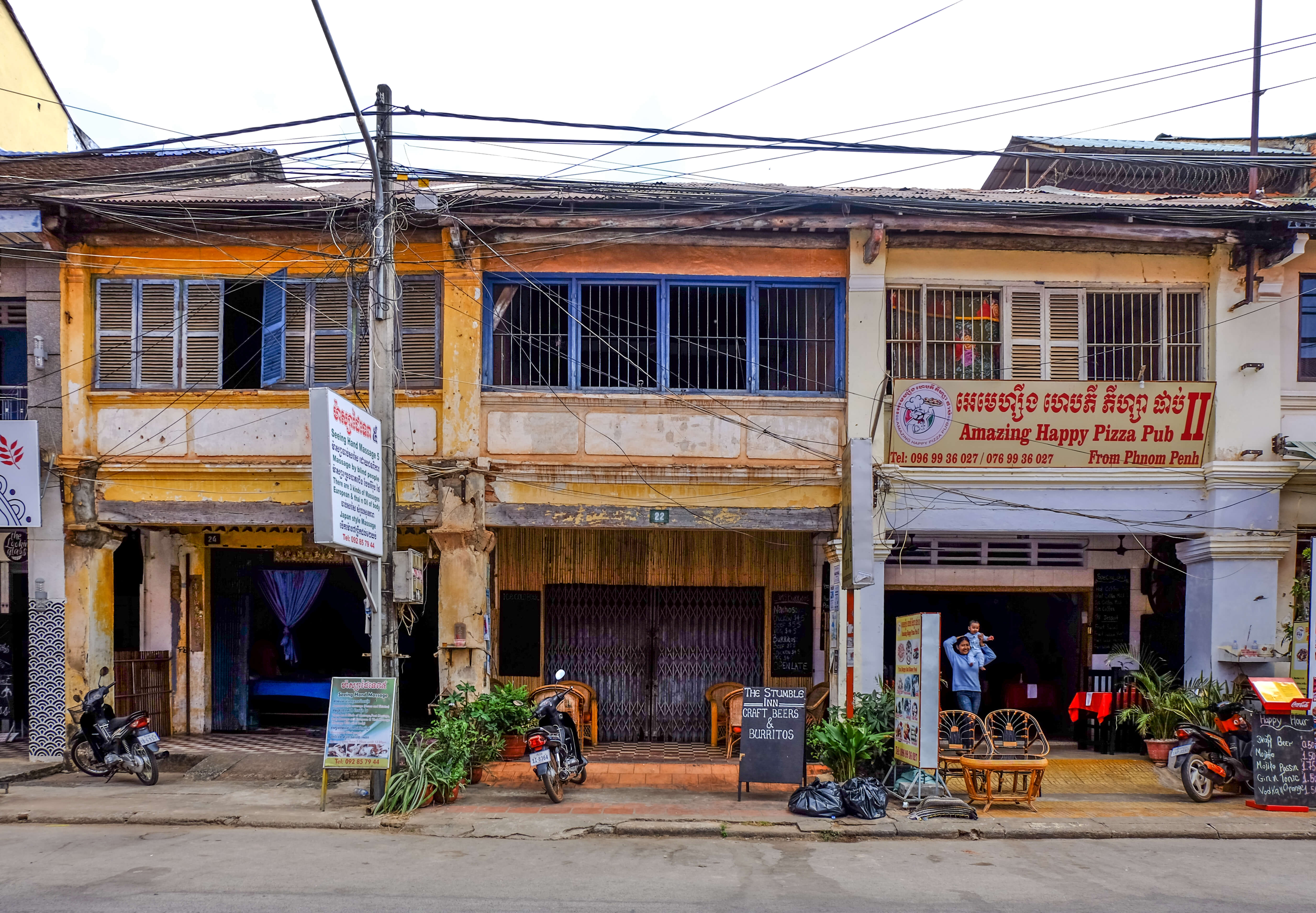 kampot_architecture on the road_ colonial architecture