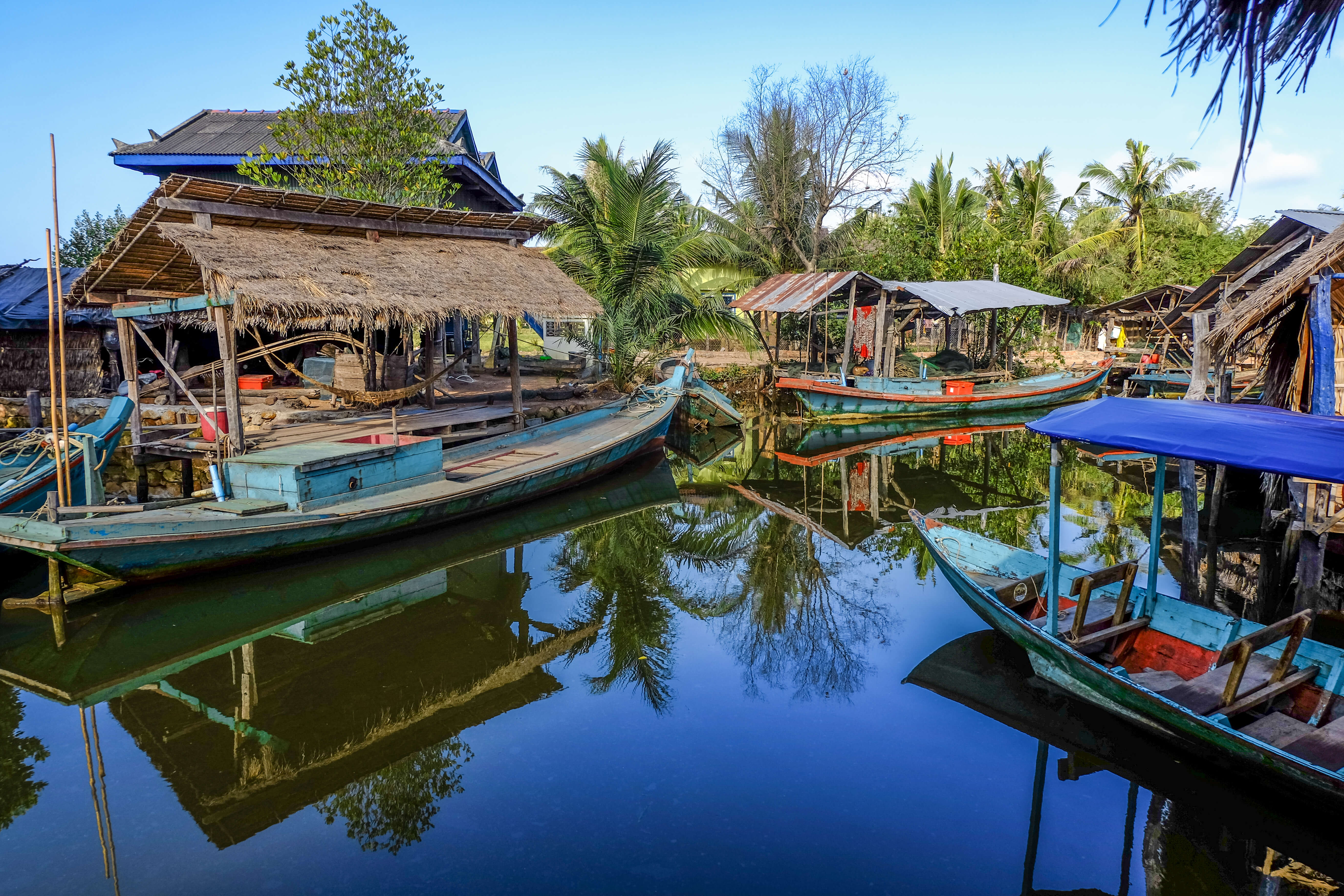 kampot_architecture on the road_