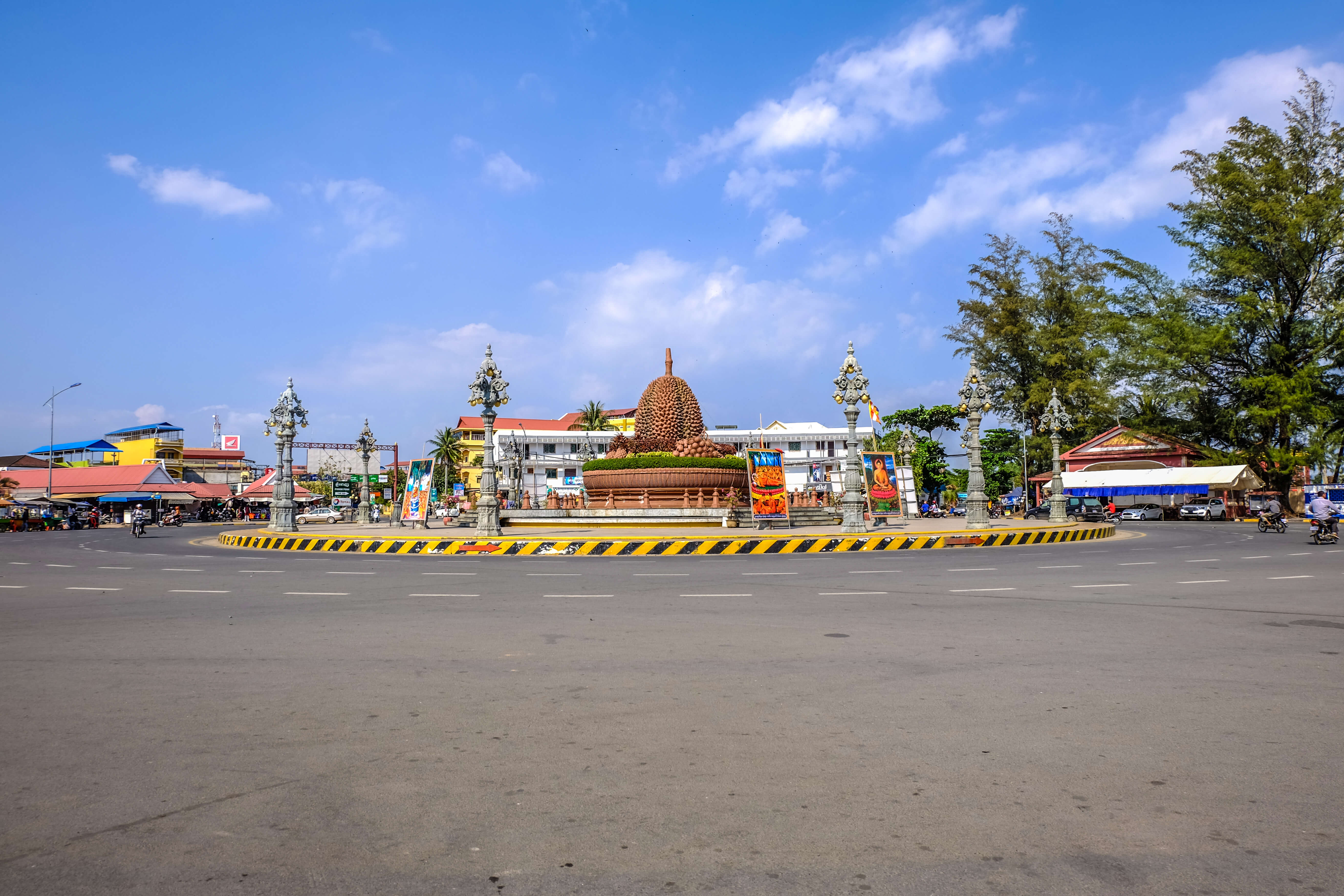 kampot_architecture on the road_ durian roundabout