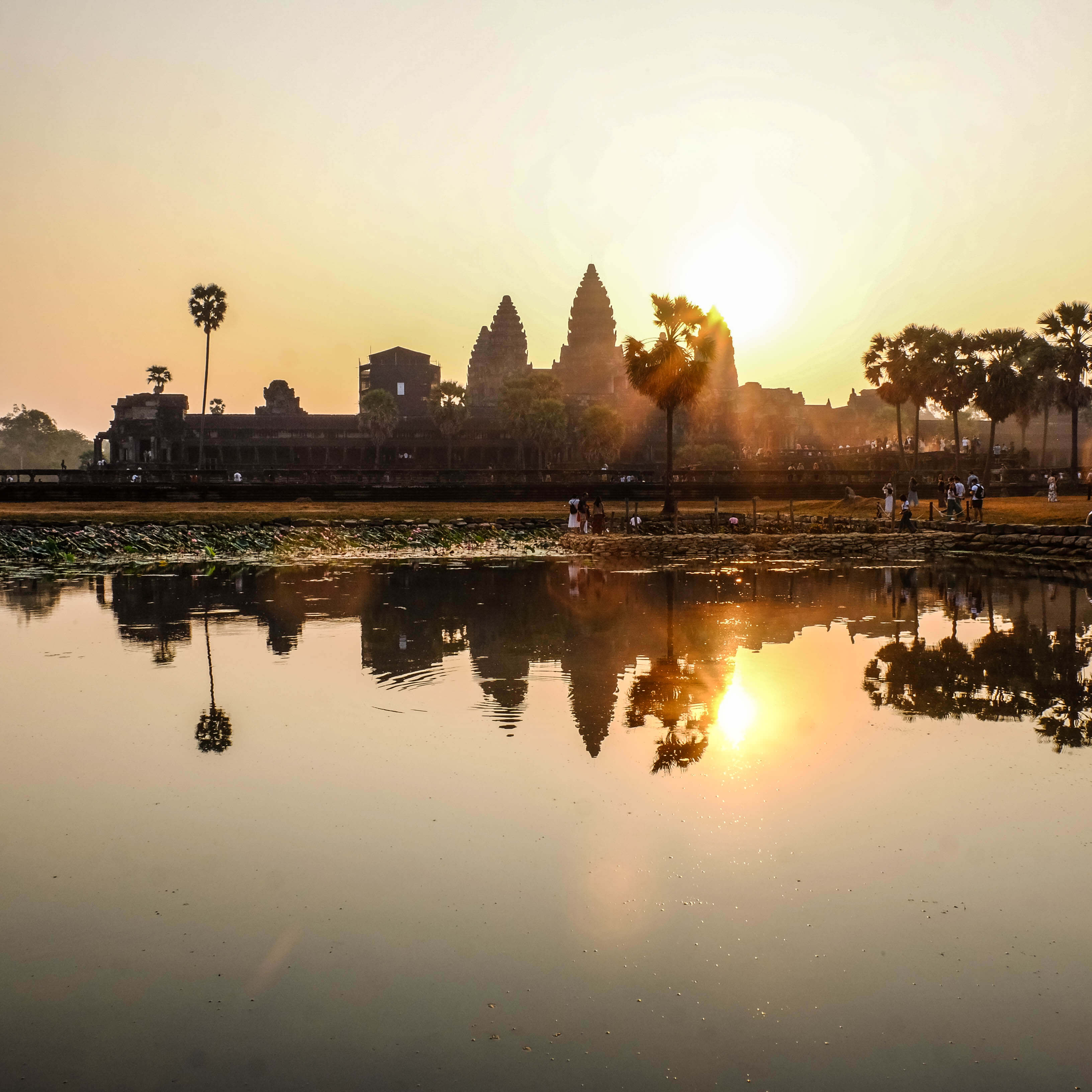 siem reap_angkor wat_architecture on the road_ Angkor Wat sunrise