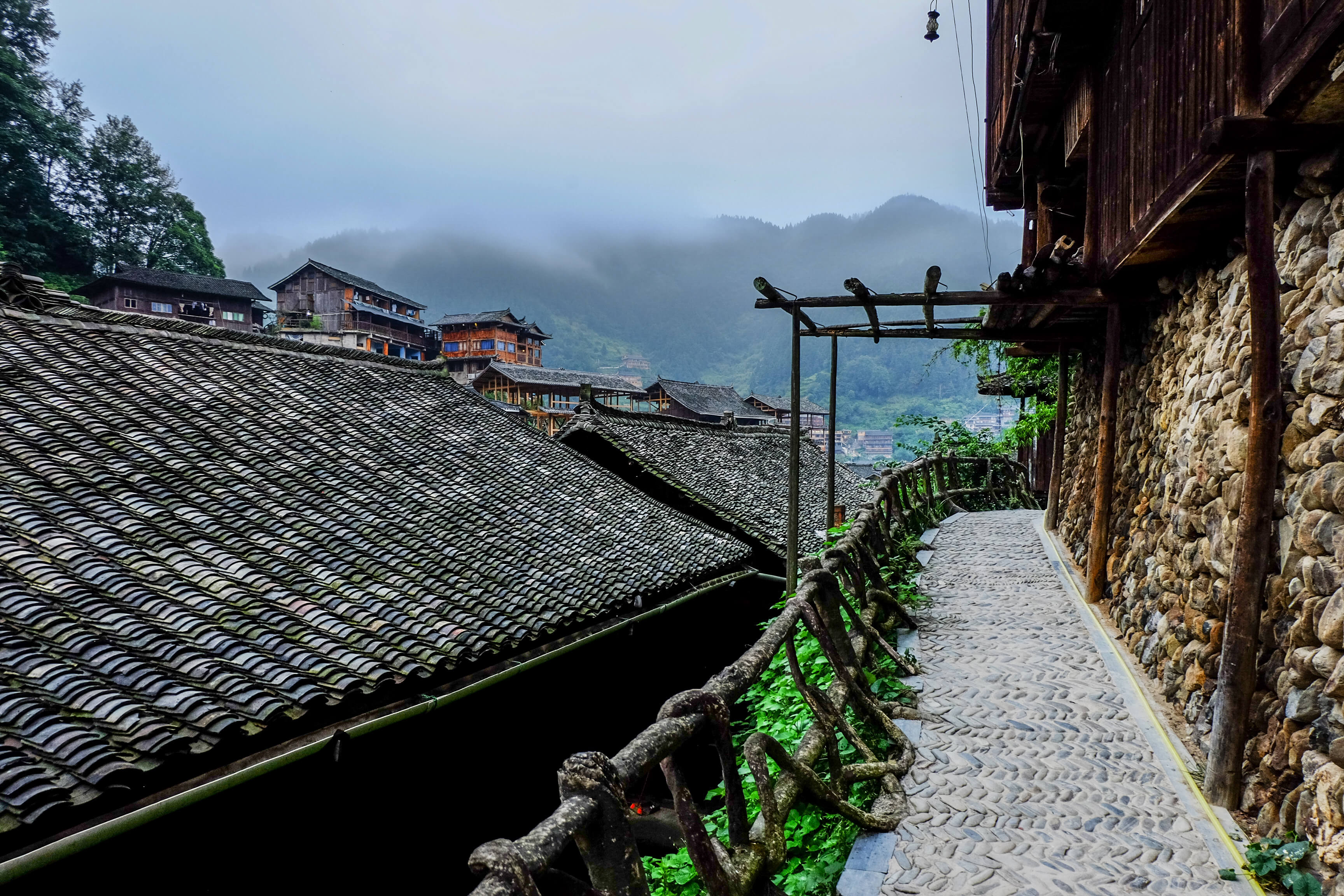 Xijiang Qianhu_Kaili_Guizhou_ Miao Ethnic Minority_Architecture on the road