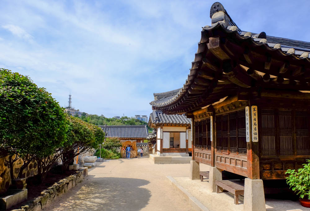 seoul Namsagol hanok village and traditional houses - South Korea -Architecture on the Road