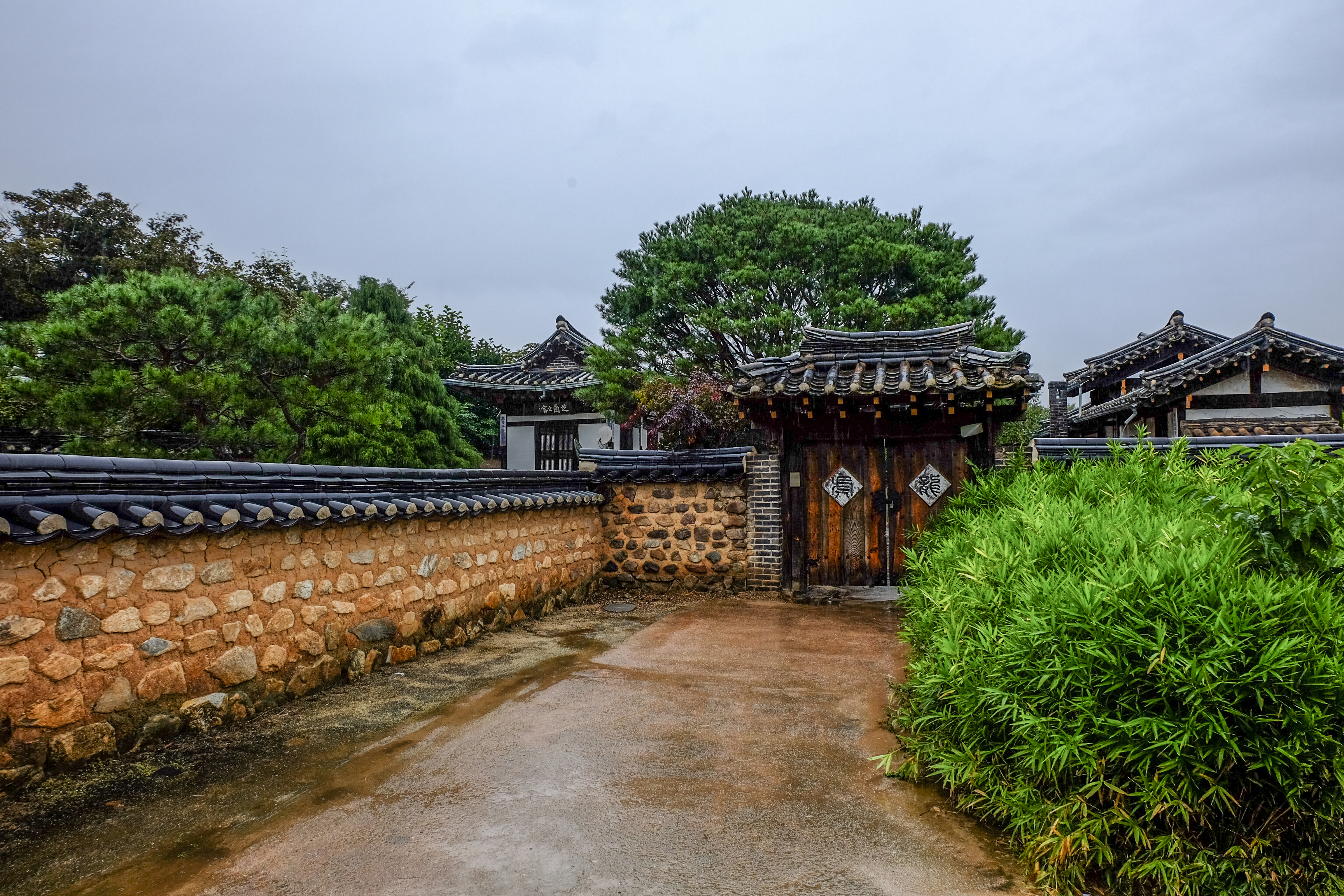 Andong Hahoe Folk village_South Korea_Architecture on the road