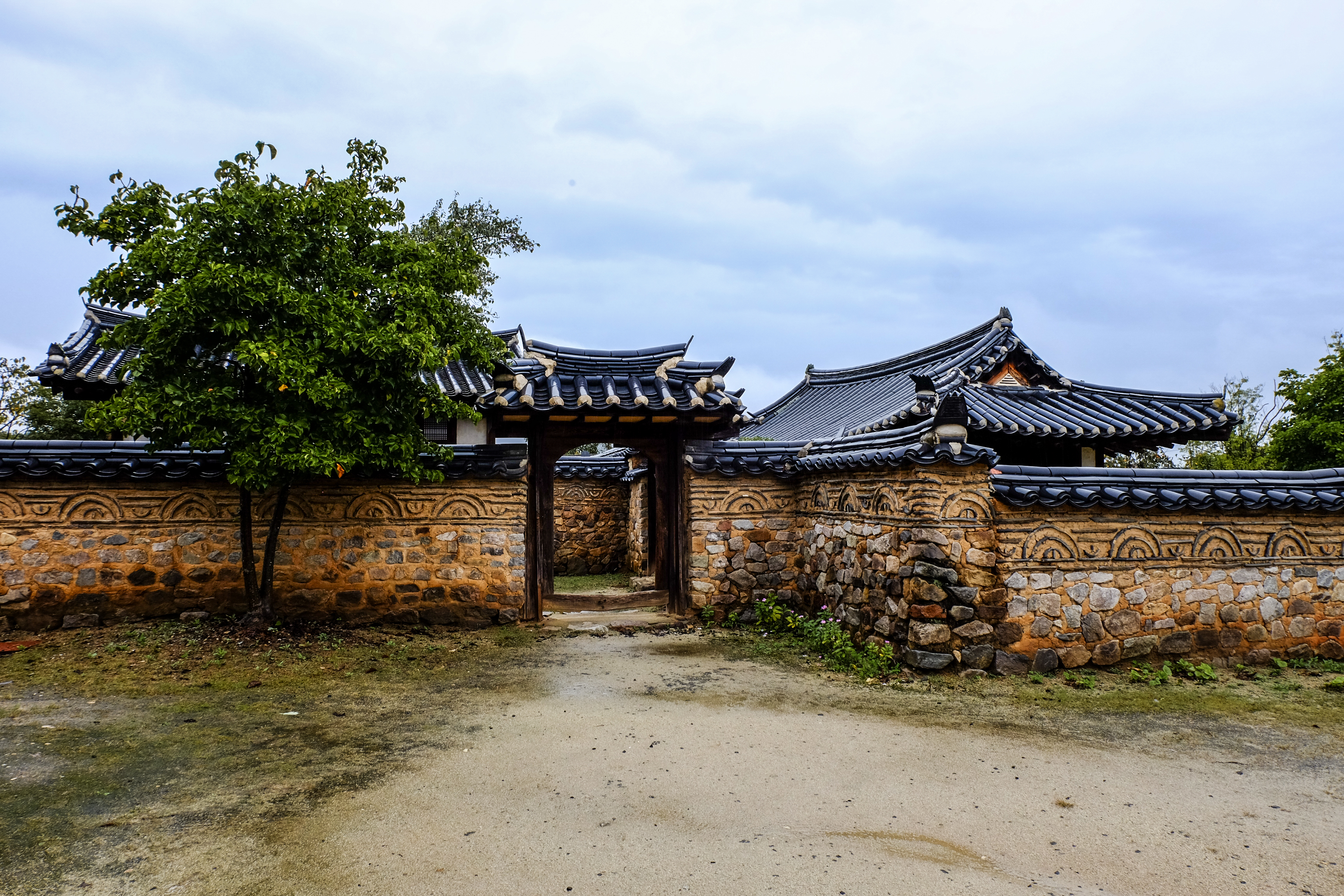 Andong Hahoe Folk village_South Korea_Architecture on the road