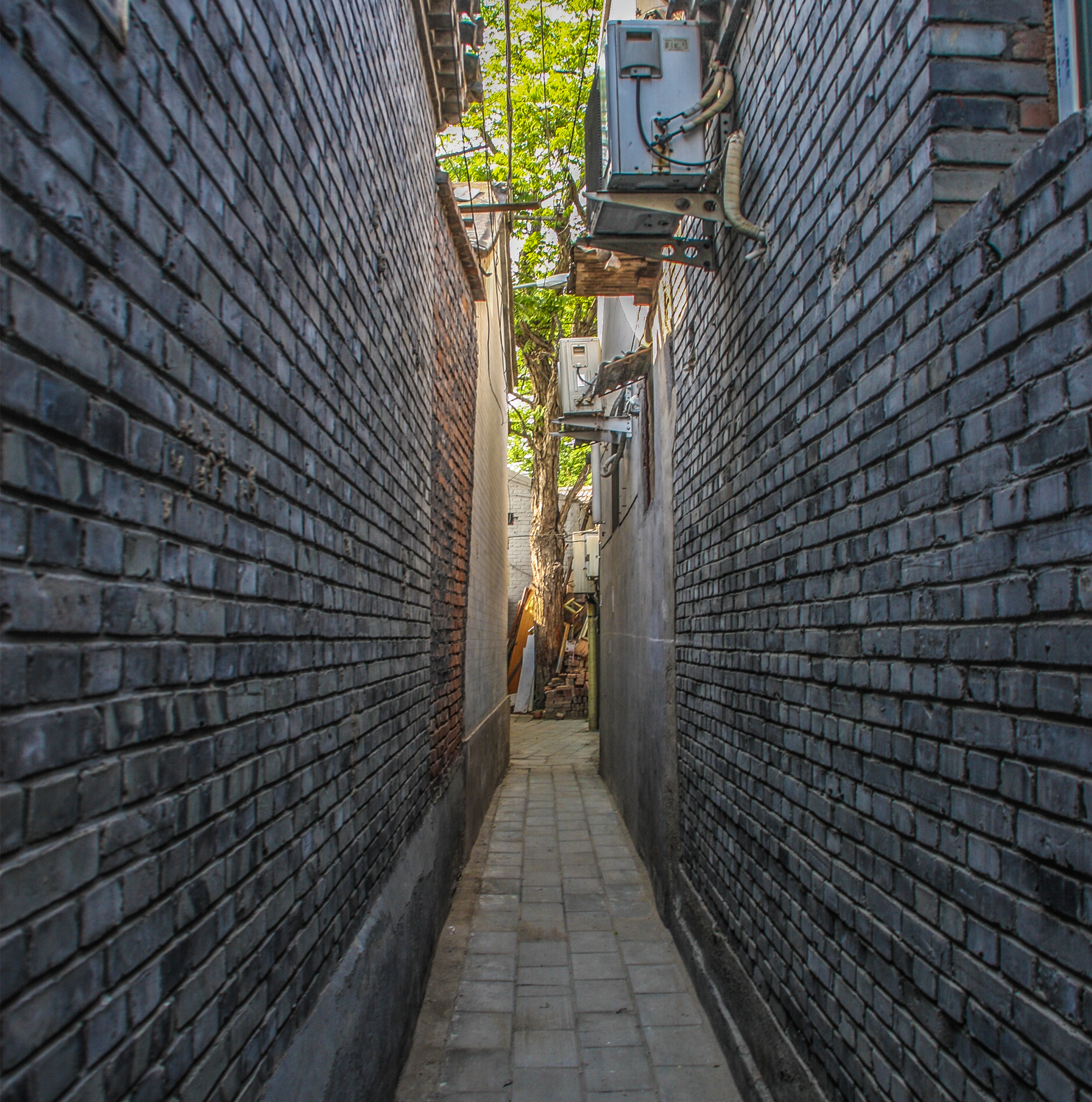 Exploring the hutong of old Beijing_Architecture on the road_ (5 of 38).1