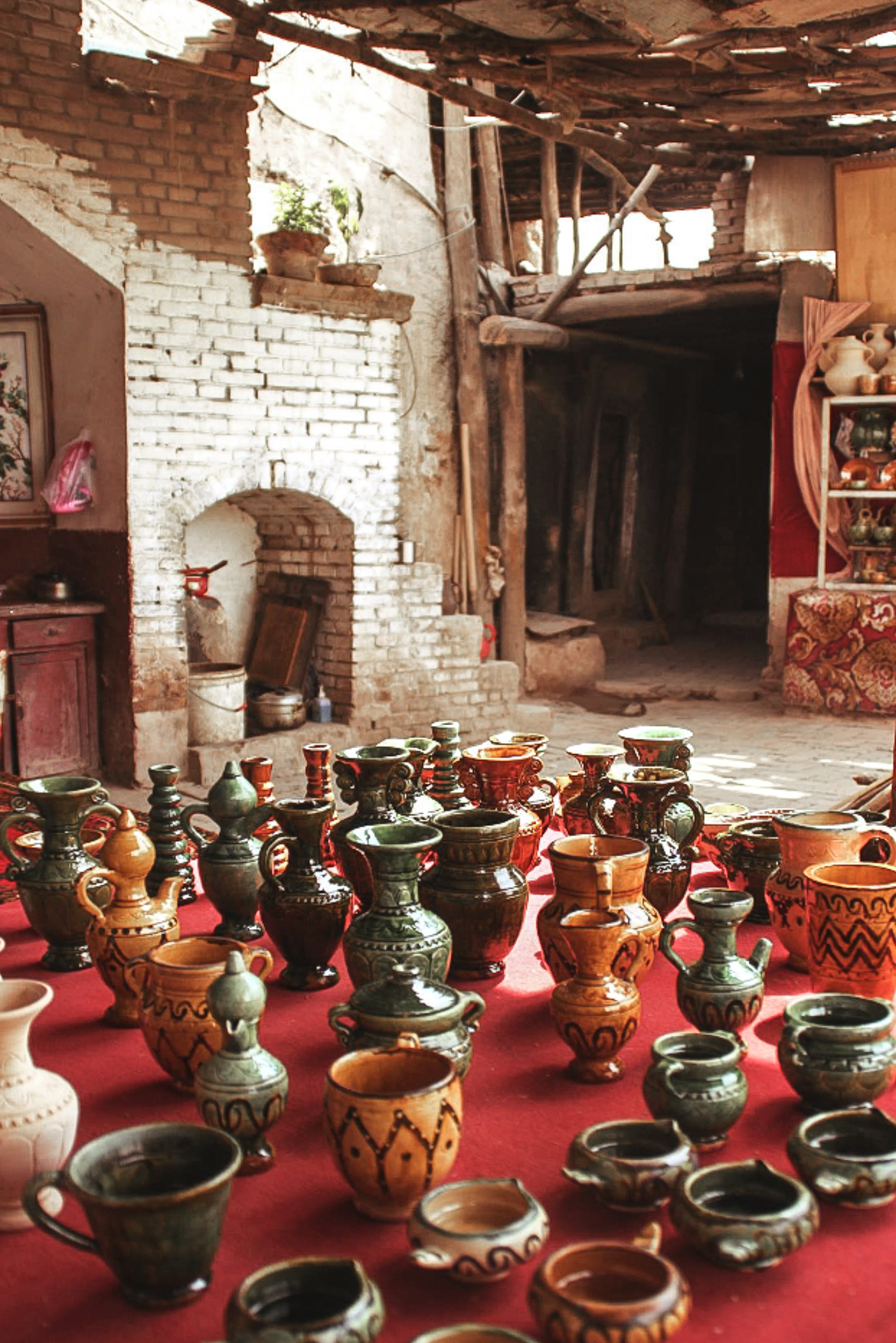 Kashgar Xinjiang Uyghur Autonomous Region pottery